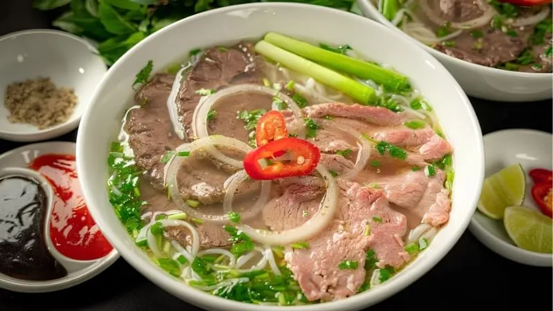 5 nguyên liệu không thể thiếu làm nên hương vị phở bò