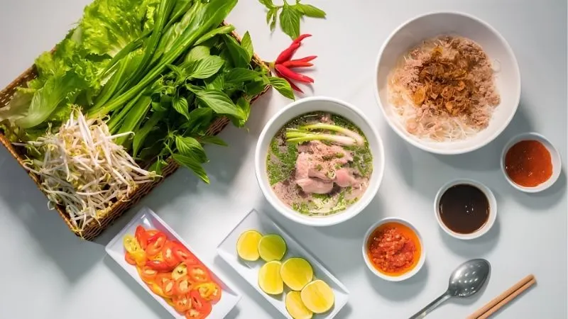 Phở Khô: A Simple Guide to Vietnam’s Two-Bowl Dry Pho